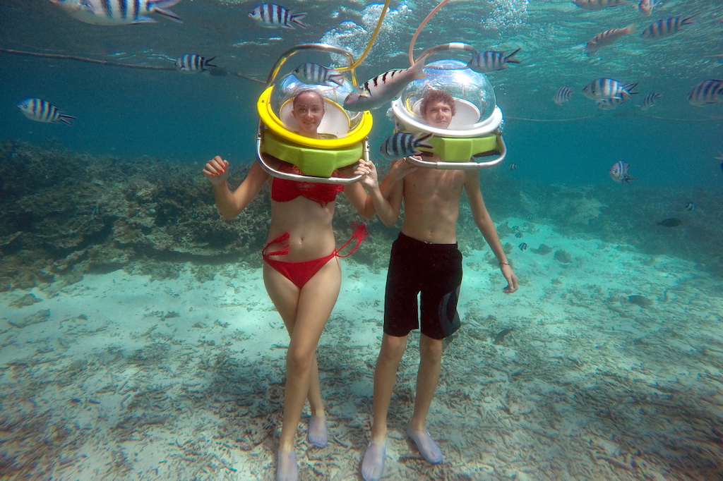 Underwater sea walk